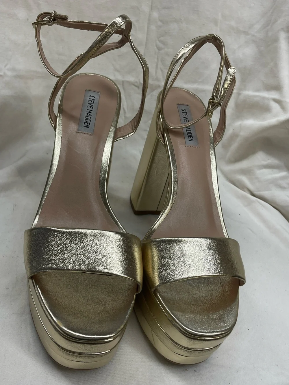 Steve Madden Metallic Gold Platform Block Sandals ladies Sz 11